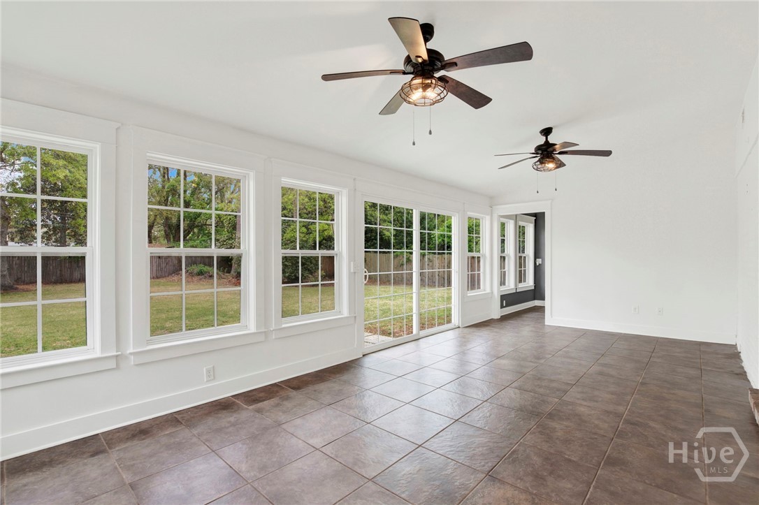 12 Fallowfield Drive