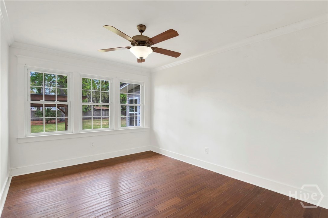 12 Fallowfield Drive