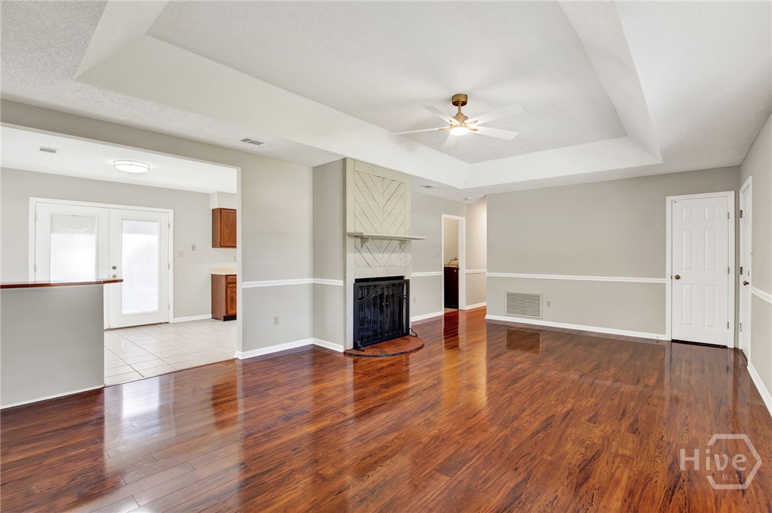 109 Country Lane
