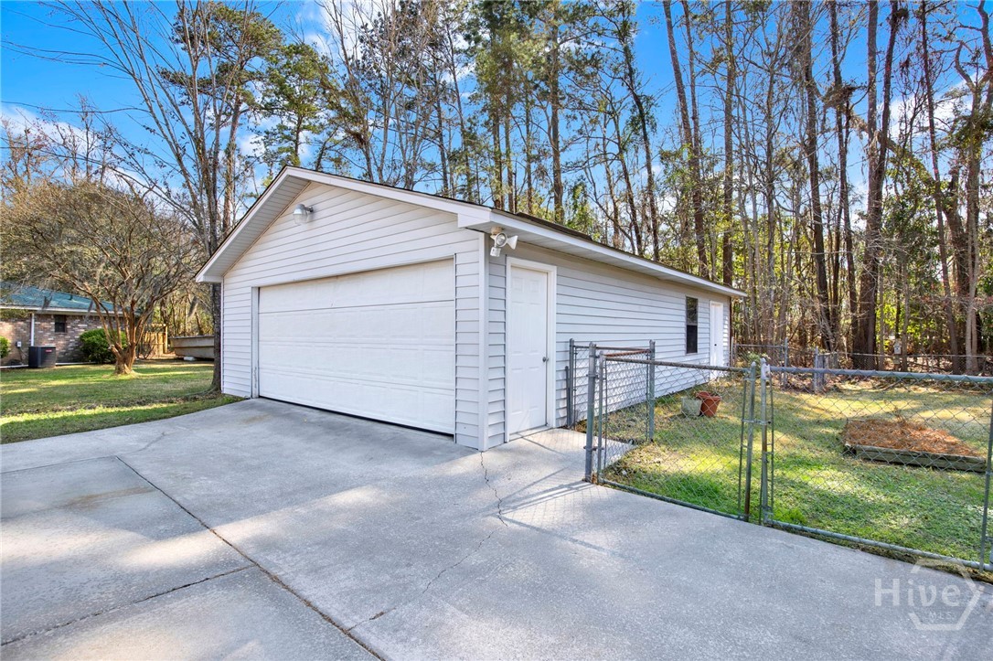 109 Country Lane