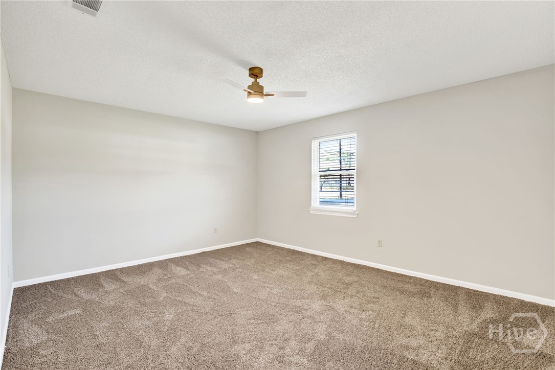 109 Country Lane
