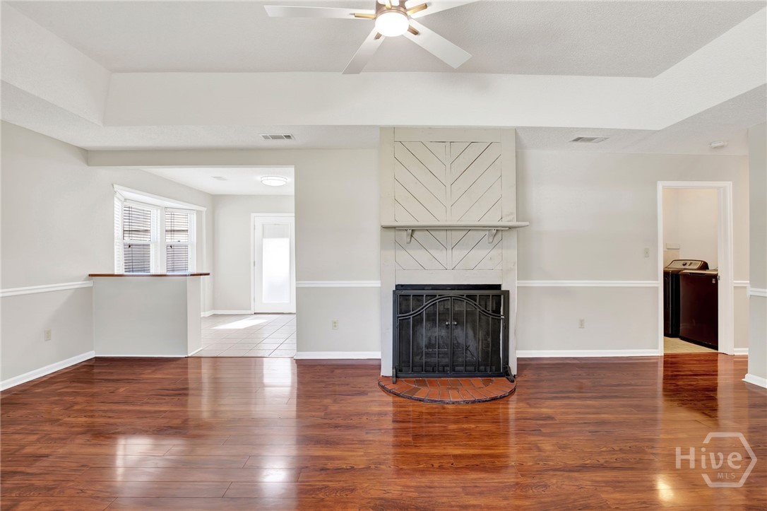109 Country Lane