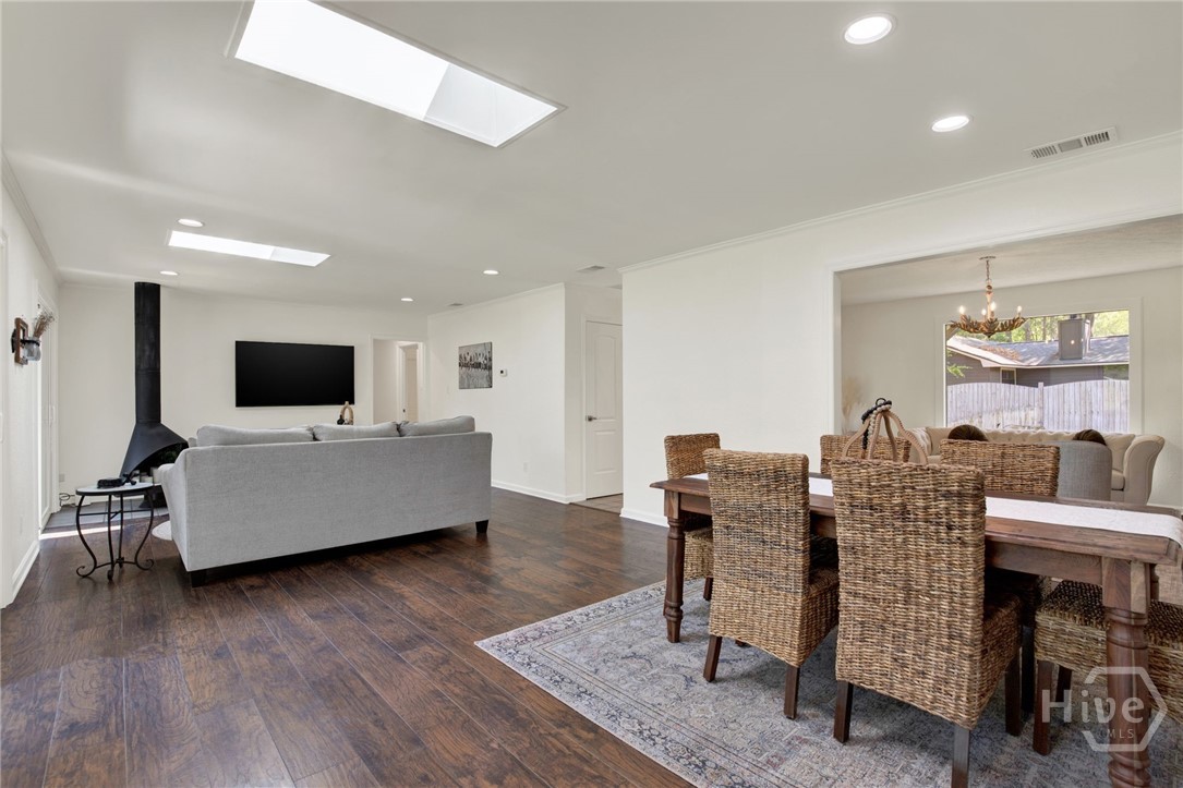 707 White Bluff Avenue