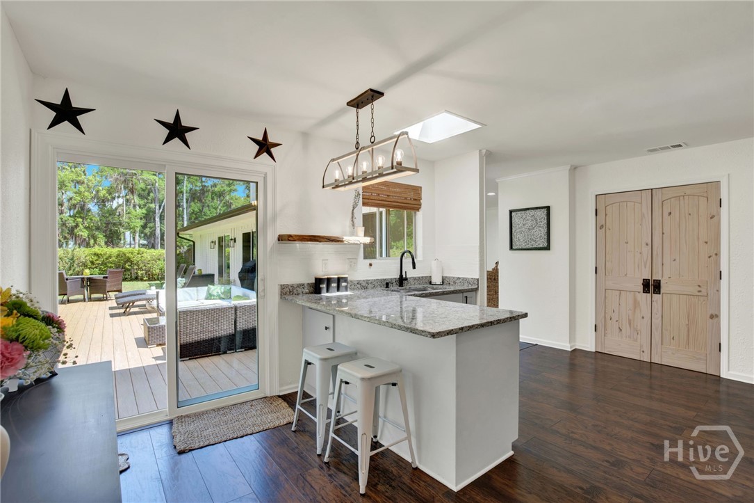 707 White Bluff Avenue