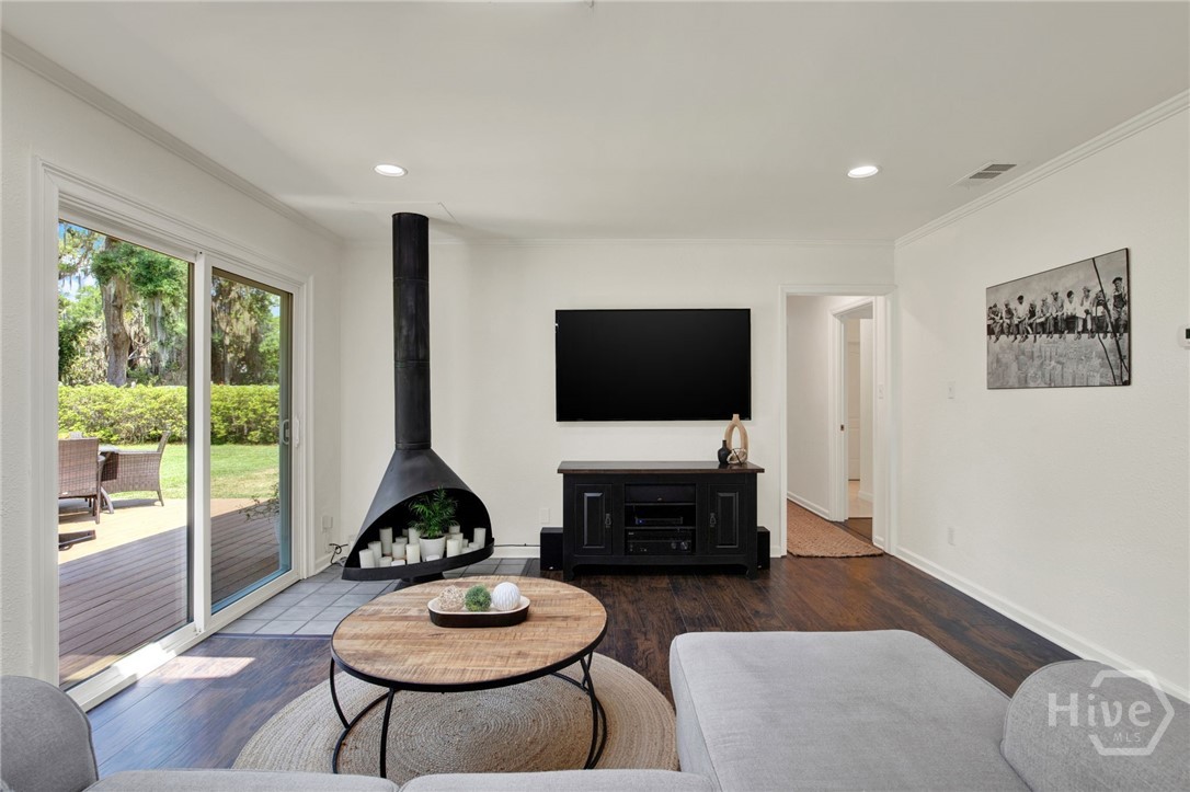 707 White Bluff Avenue