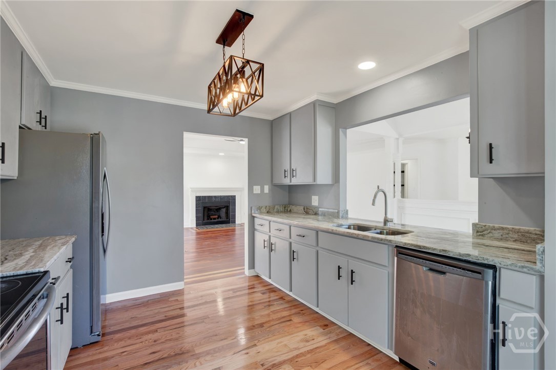140 Runner Road