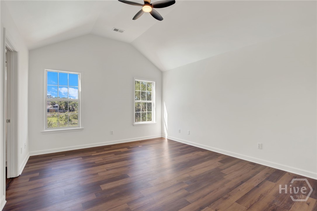 140 Runner Road