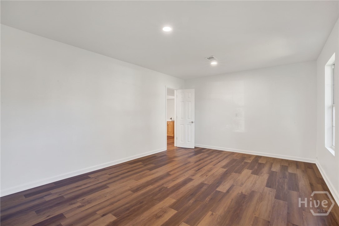 140 Runner Road