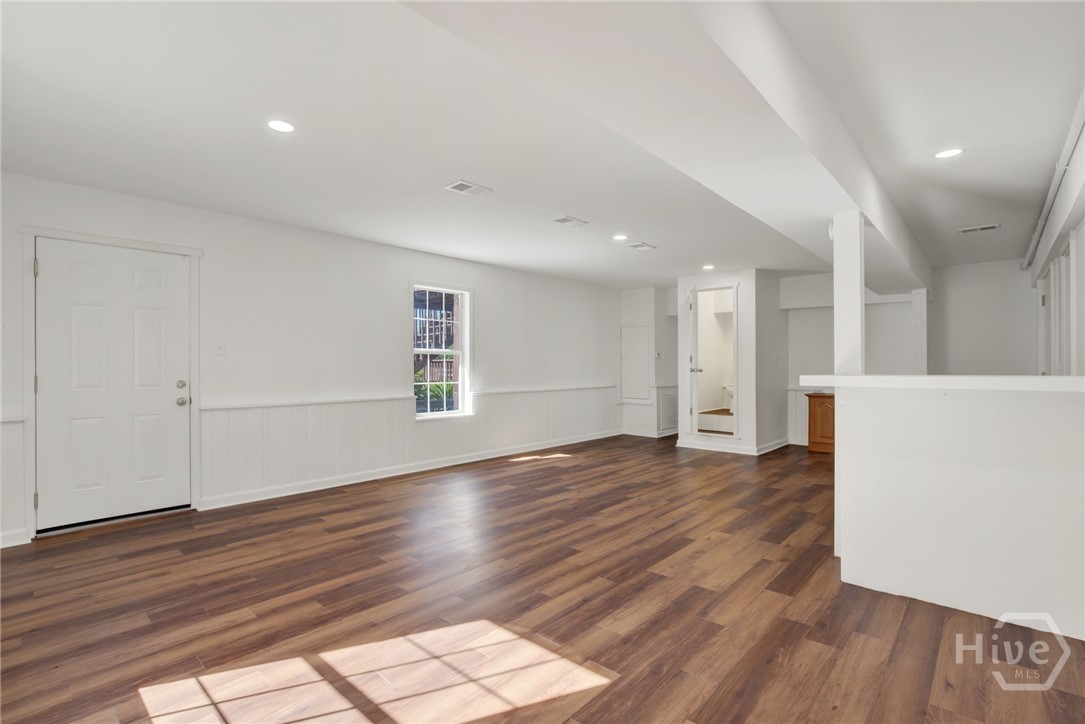 140 Runner Road