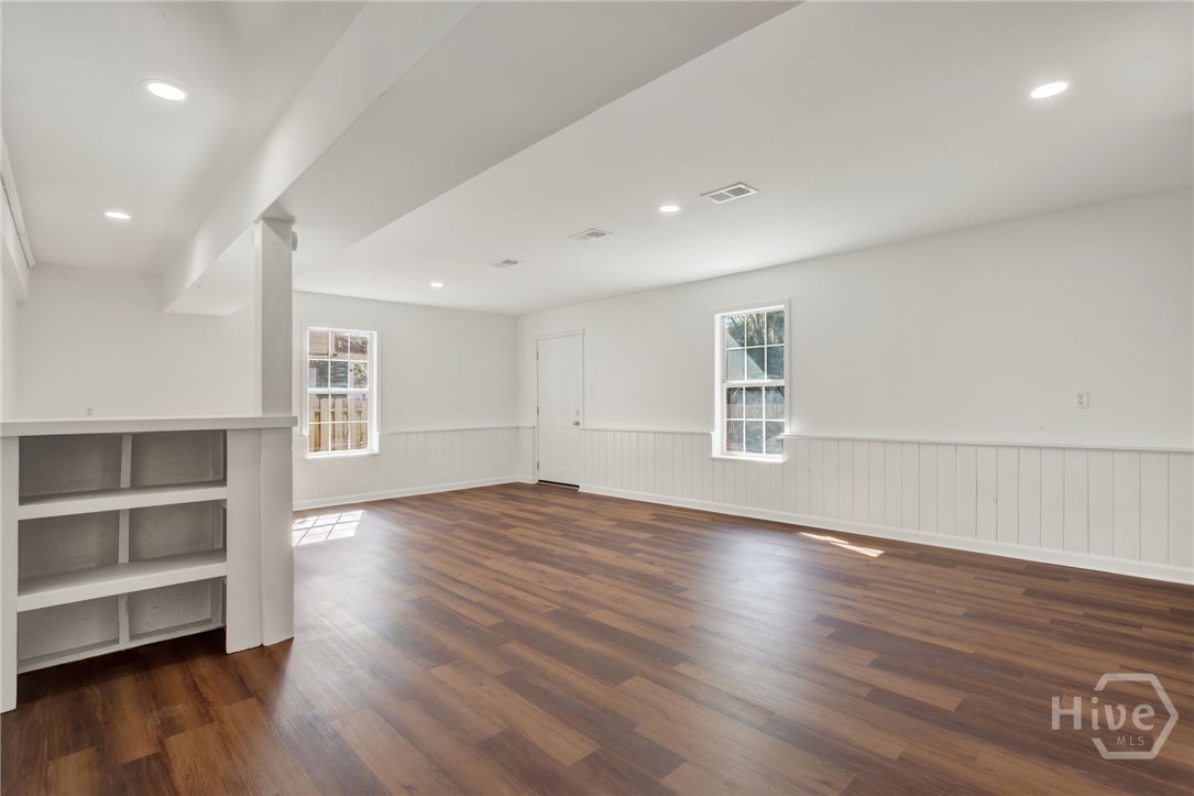 140 Runner Road