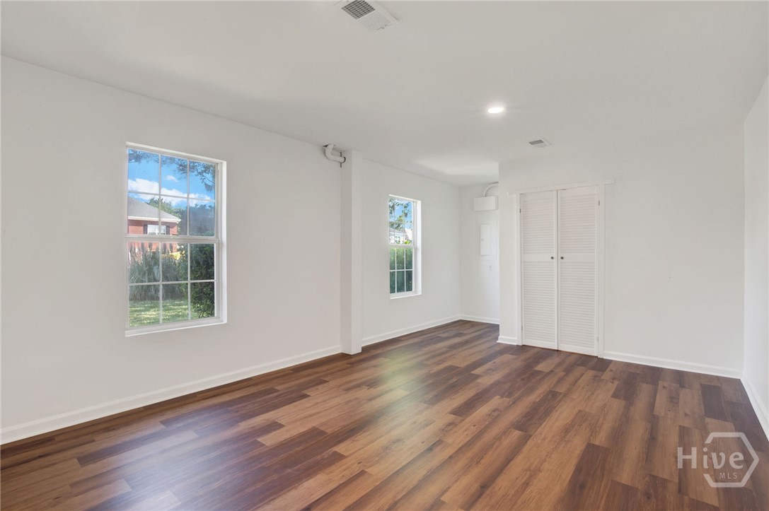 140 Runner Road