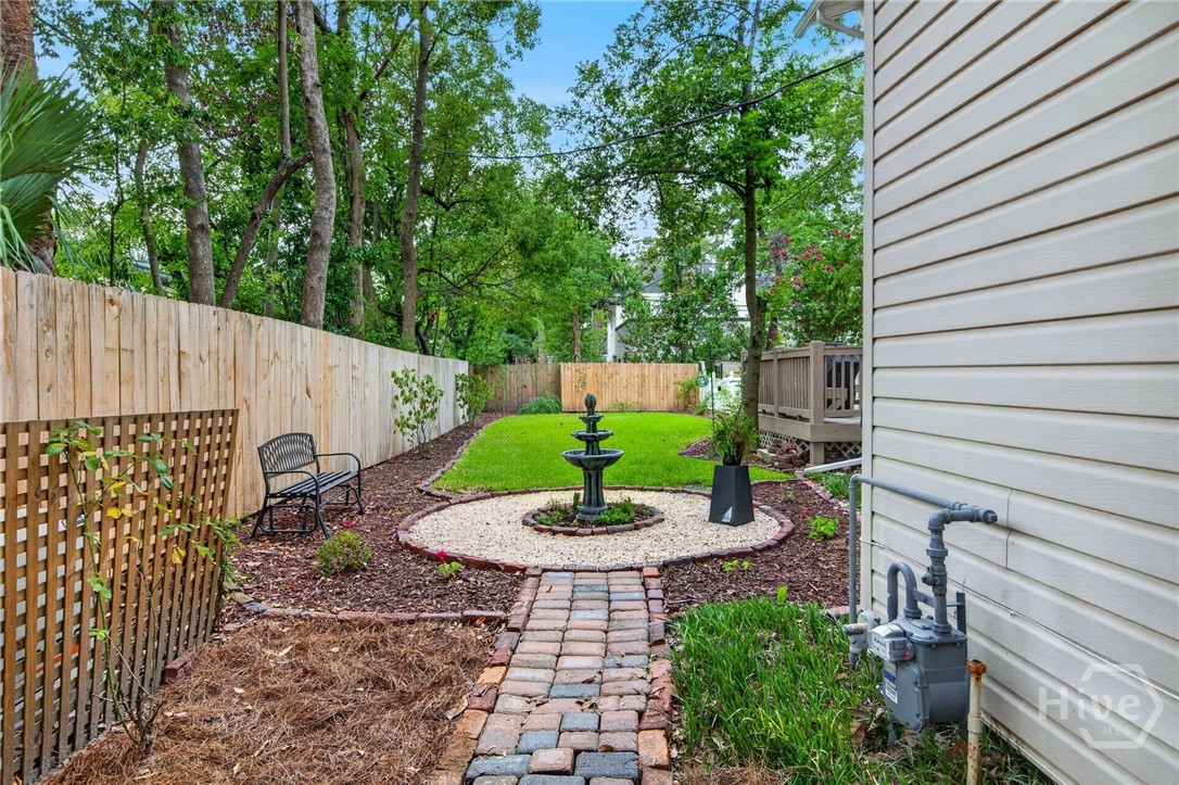 745 E 41st Street