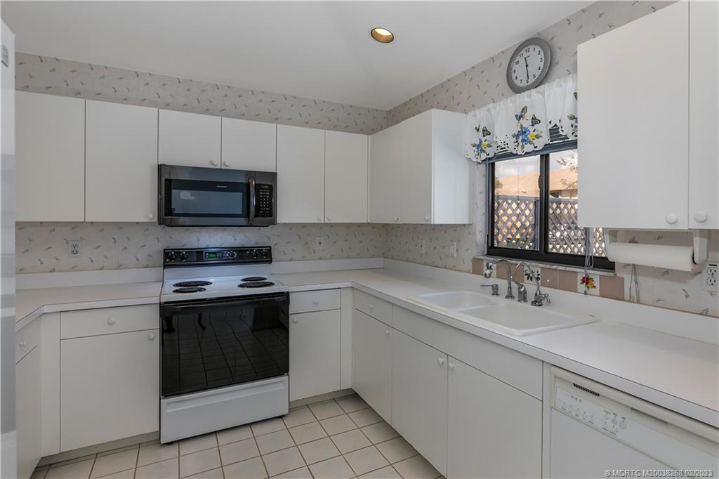 6125 SE Georgetown Place 1001