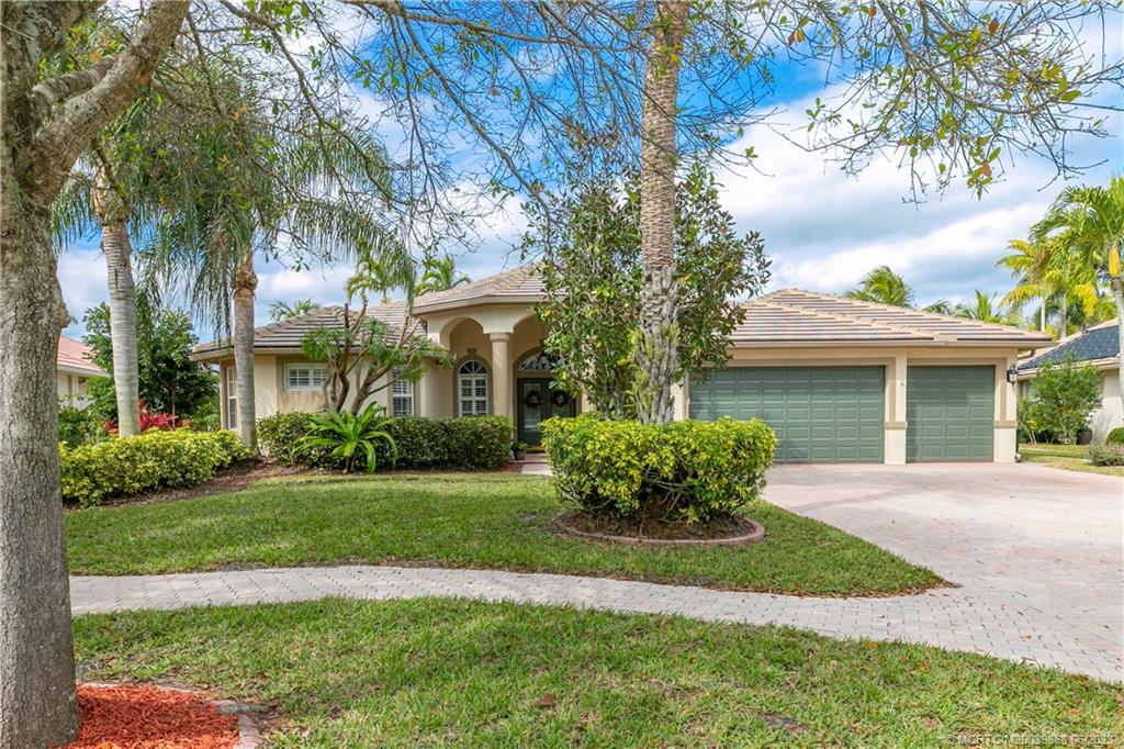 2277 SW Dove Canyon Way
