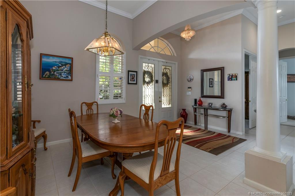 2277 SW Dove Canyon Way