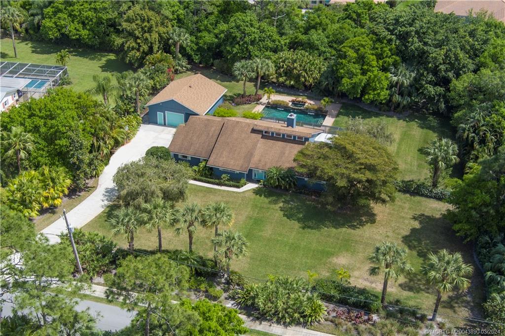 8285 SW Wildwood Drive