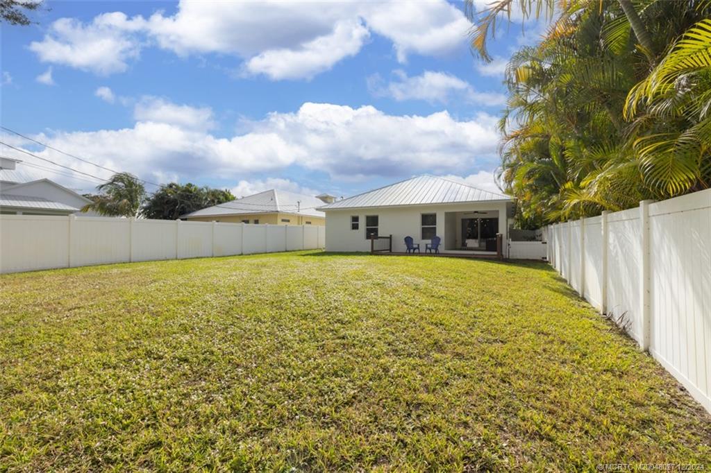 807 SW 28th Street