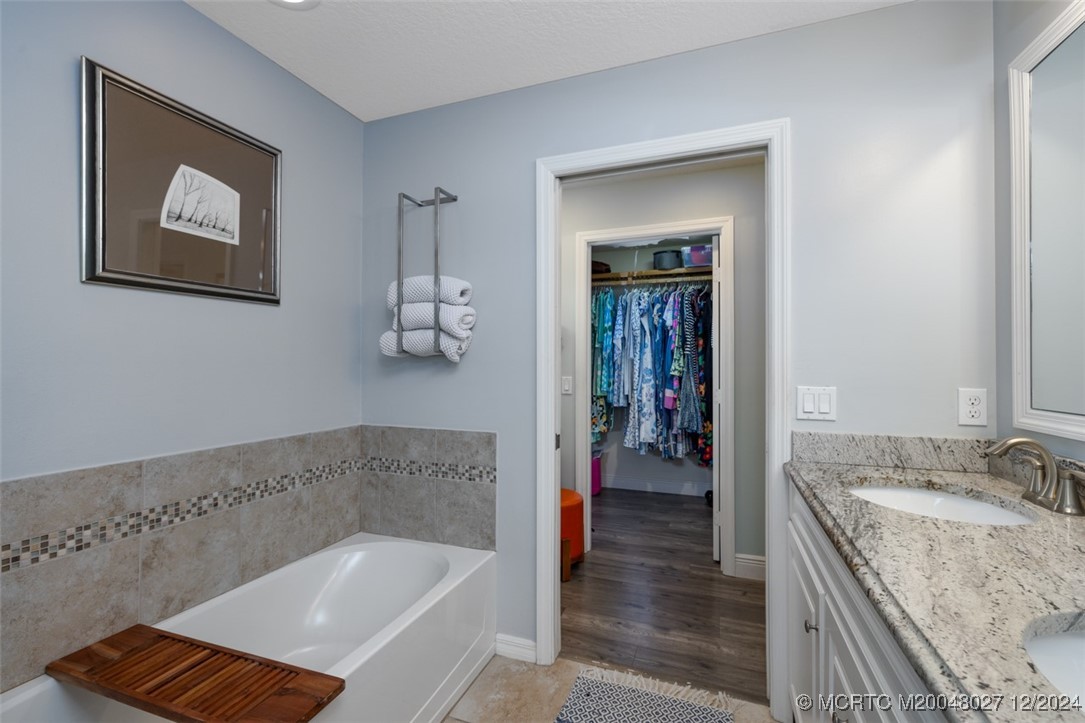 807 SW 28th Street