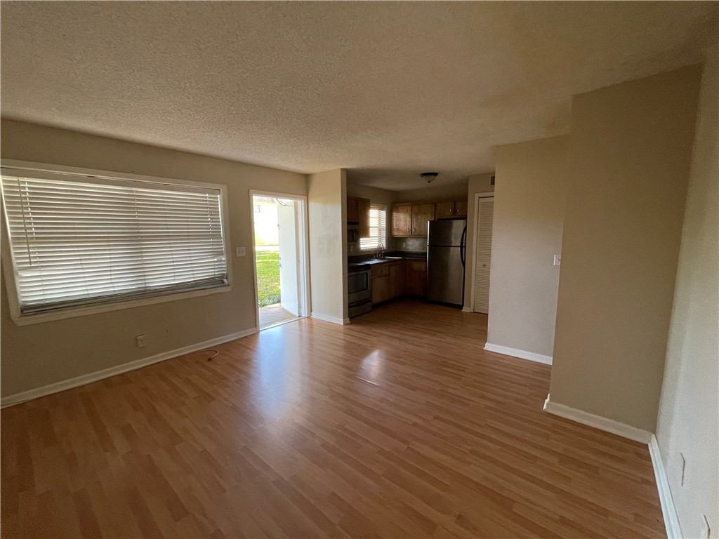 3759 SW Whispering Sound Drive
