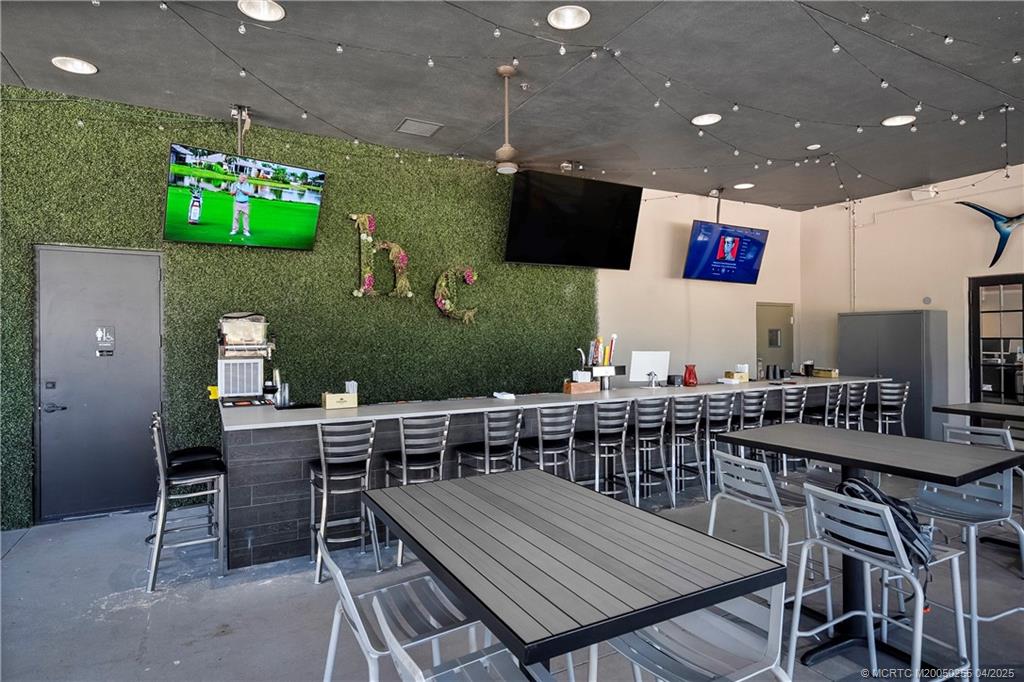 4473 SW Long Bay Drive