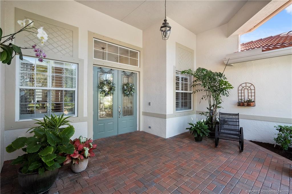 4473 SW Long Bay Drive