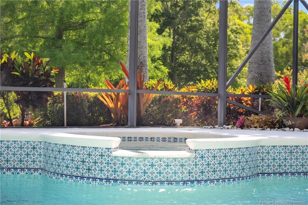 4473 SW Long Bay Drive