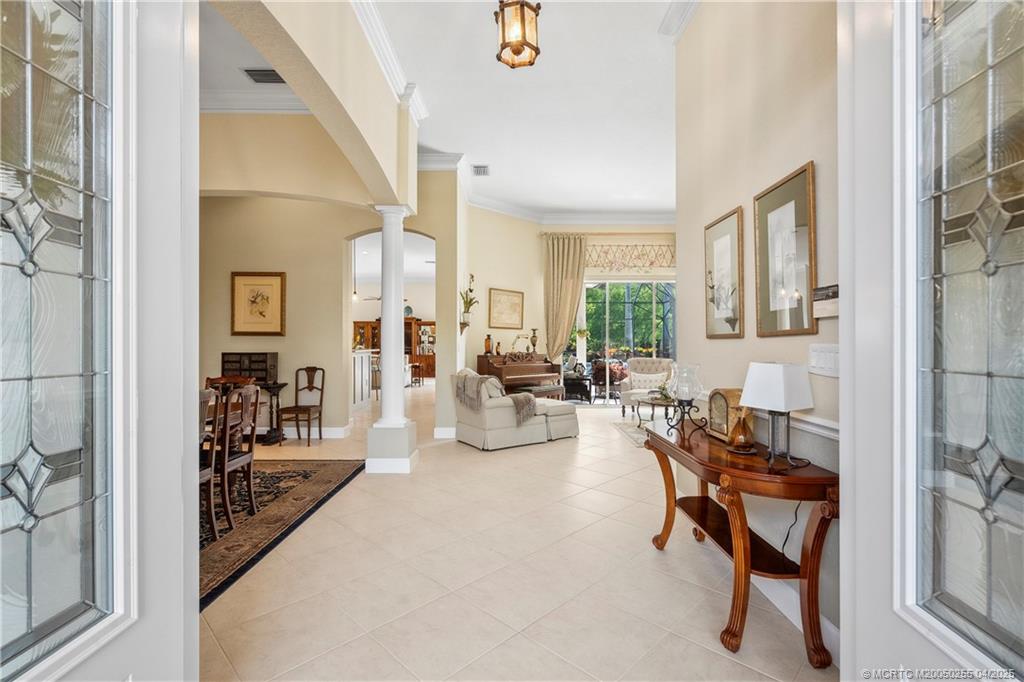 4473 SW Long Bay Drive