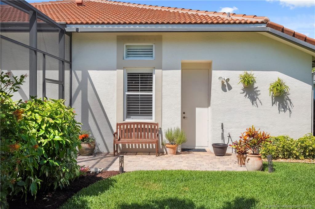 4473 SW Long Bay Drive