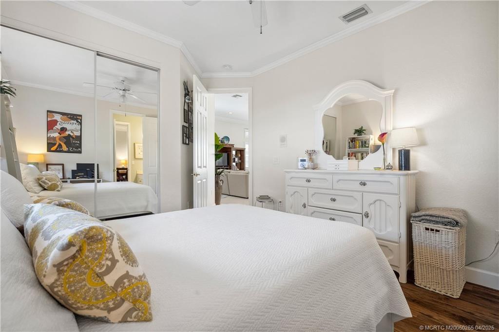 4473 SW Long Bay Drive