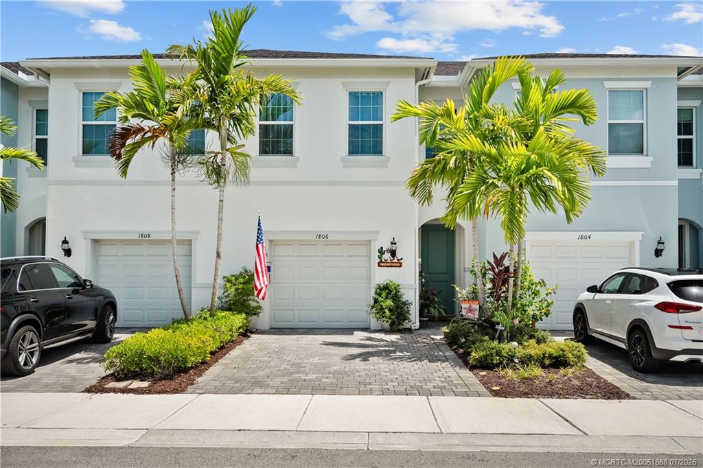 1806 SE Ocean Cove Way