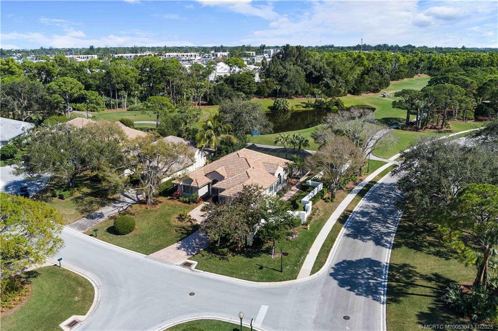 3501 SE Putnam Ct