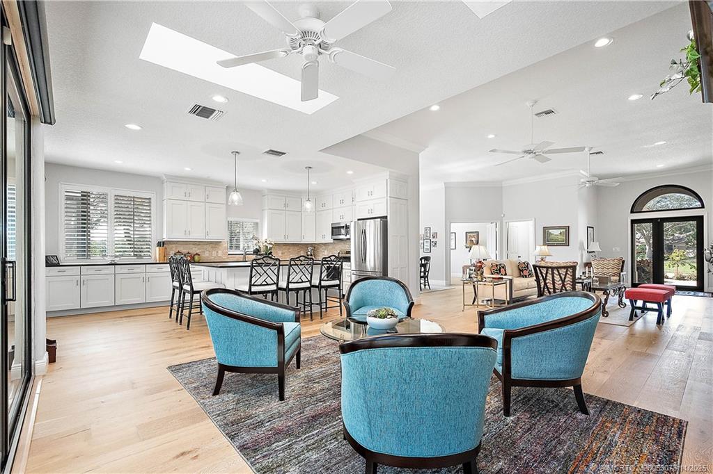 3501 SE Putnam Ct