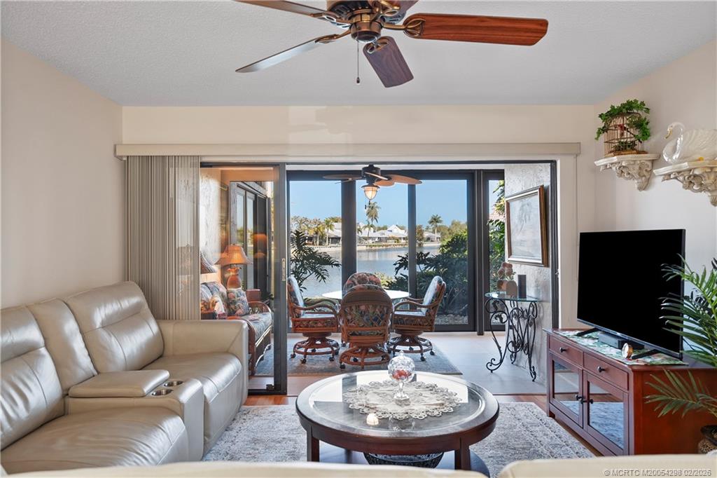 6001 SE Landing Way 4