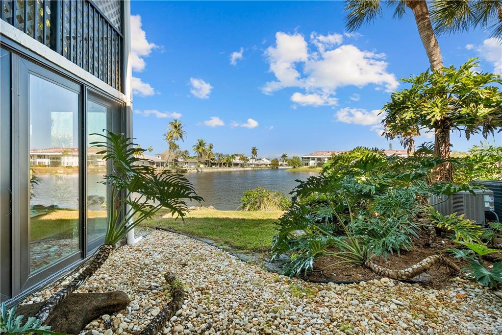 6001 SE Landing Way 4