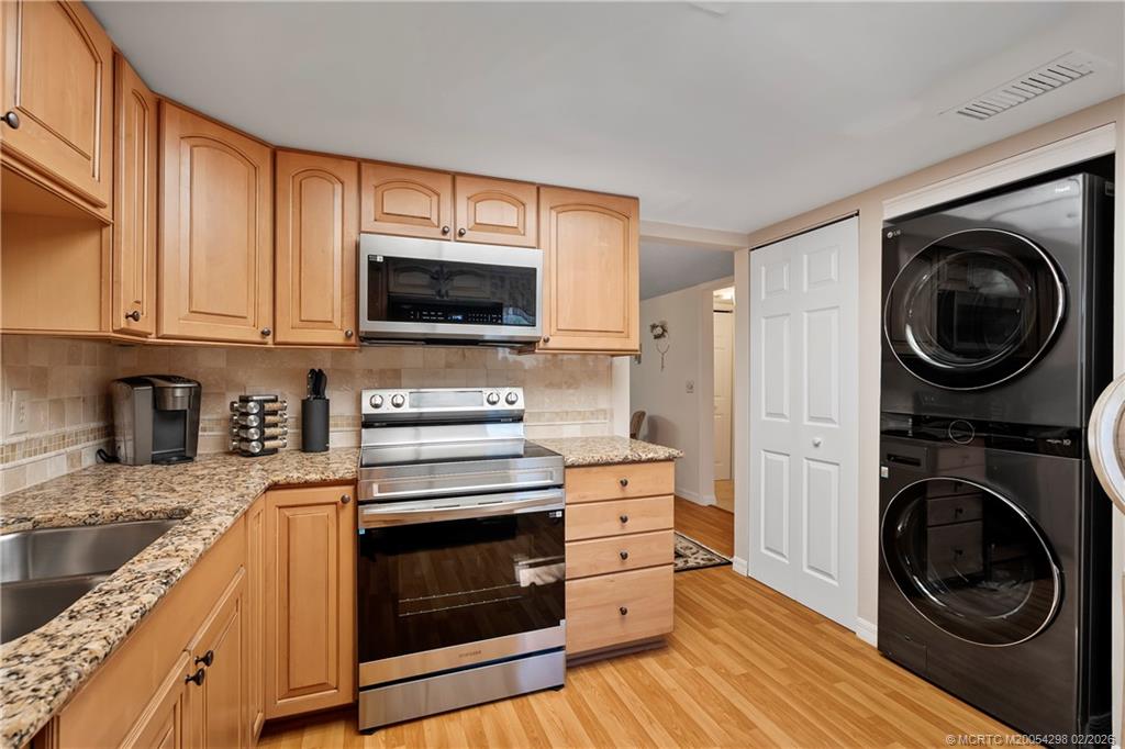 6001 SE Landing Way 4