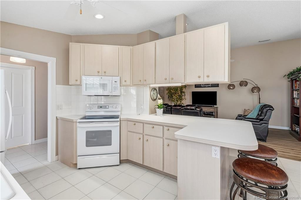 1705 SW Waterfall Blvd