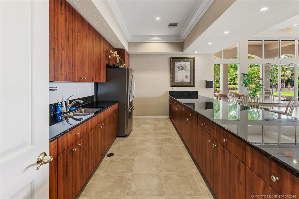 4811 SW Long Bay Drive