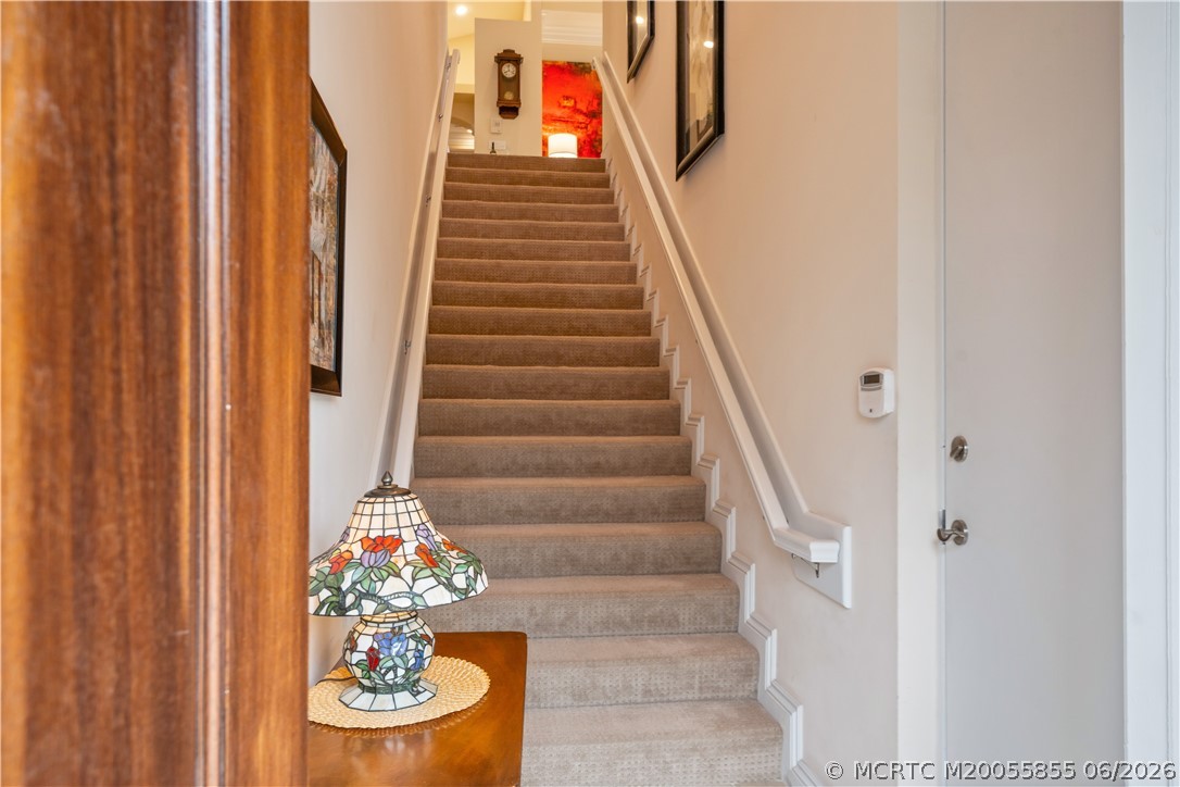 939 SE Willoughby Trace 4-5