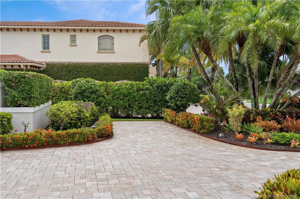 3036 SE Doubleton Drive