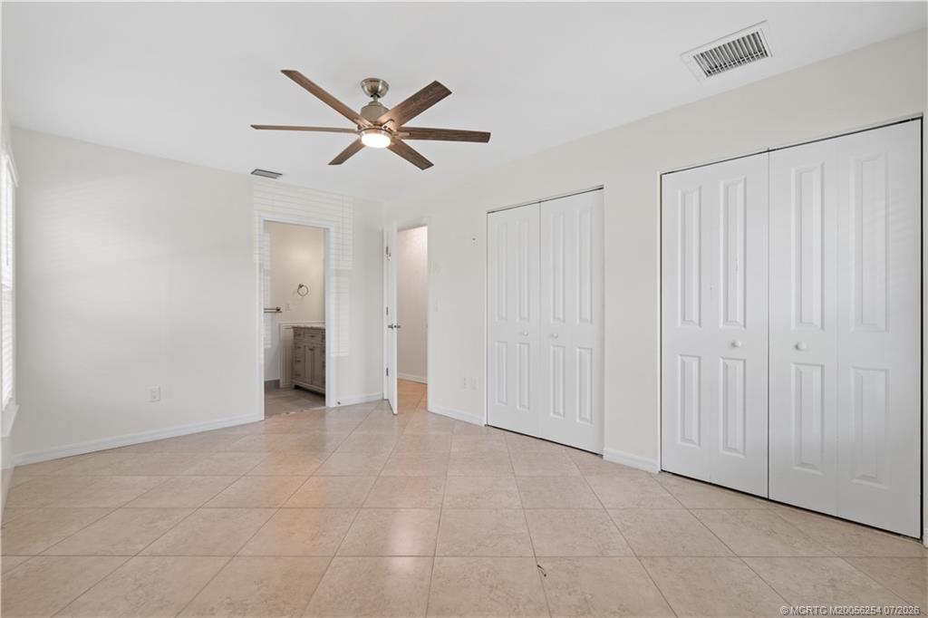 4056 NW Cinnamon Tree Circle