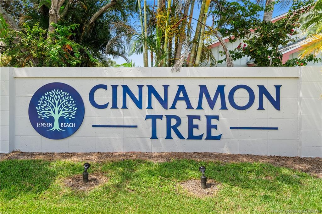 4056 NW Cinnamon Tree Circle