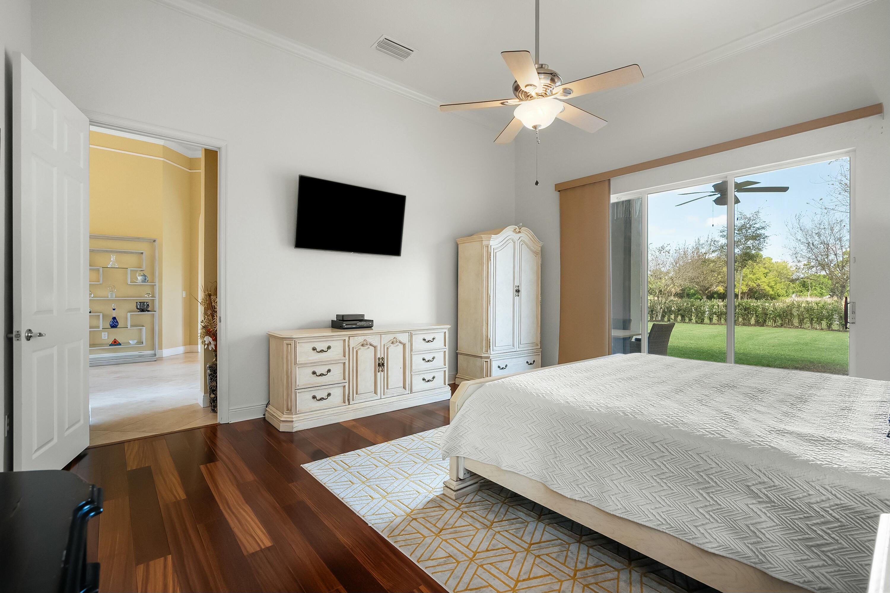 4404 SW La Paloma Drive