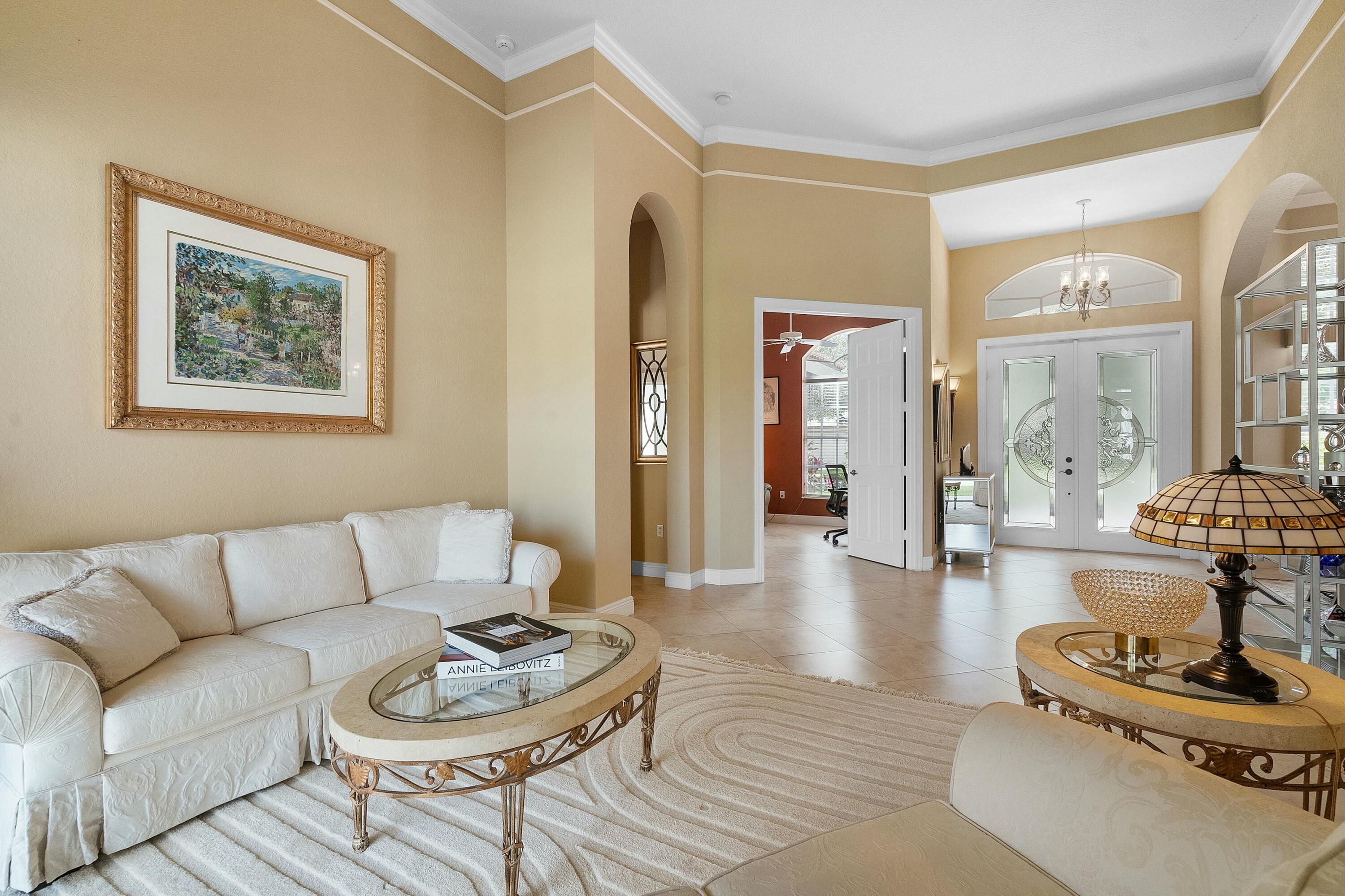 4404 SW La Paloma Drive