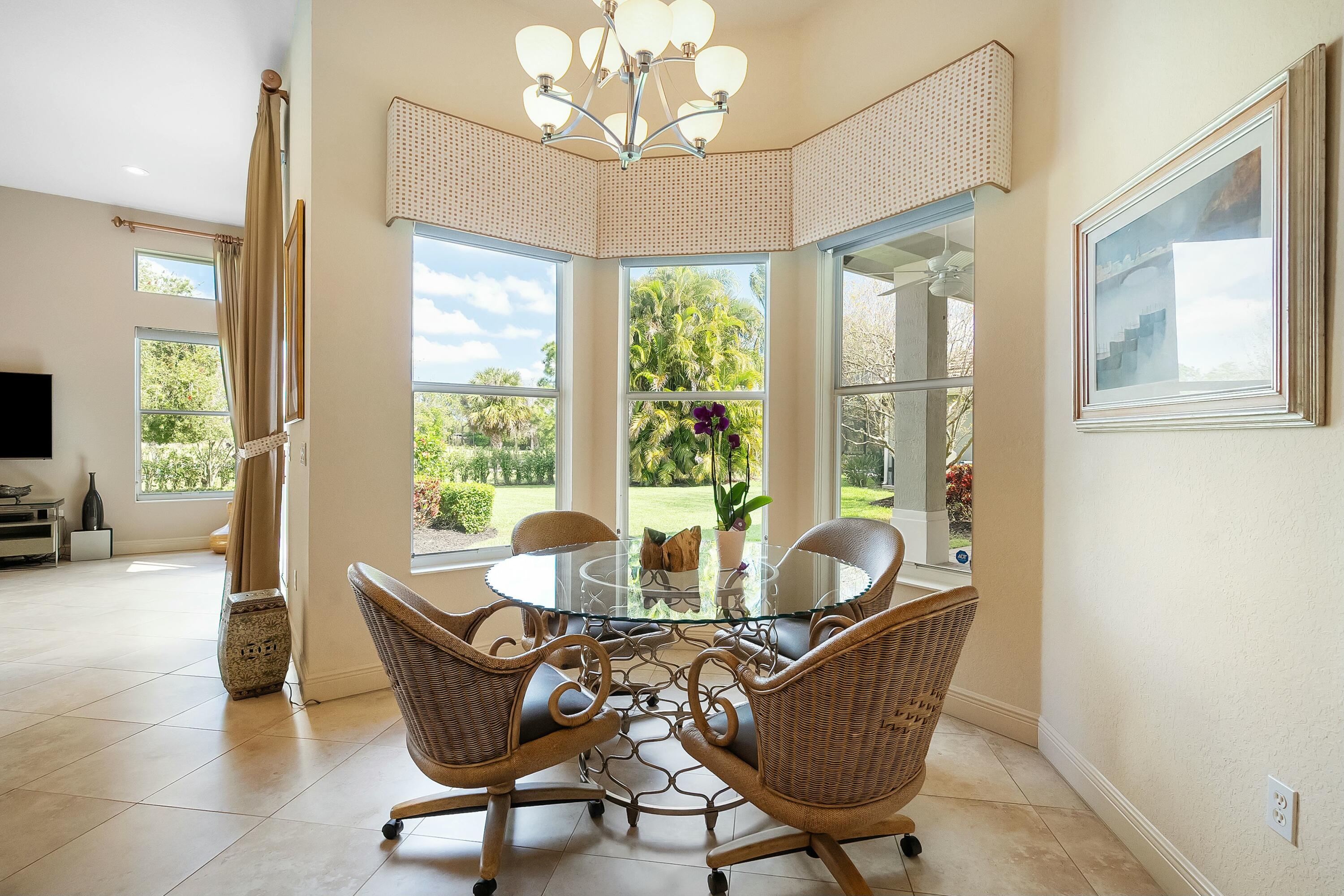 4404 SW La Paloma Drive