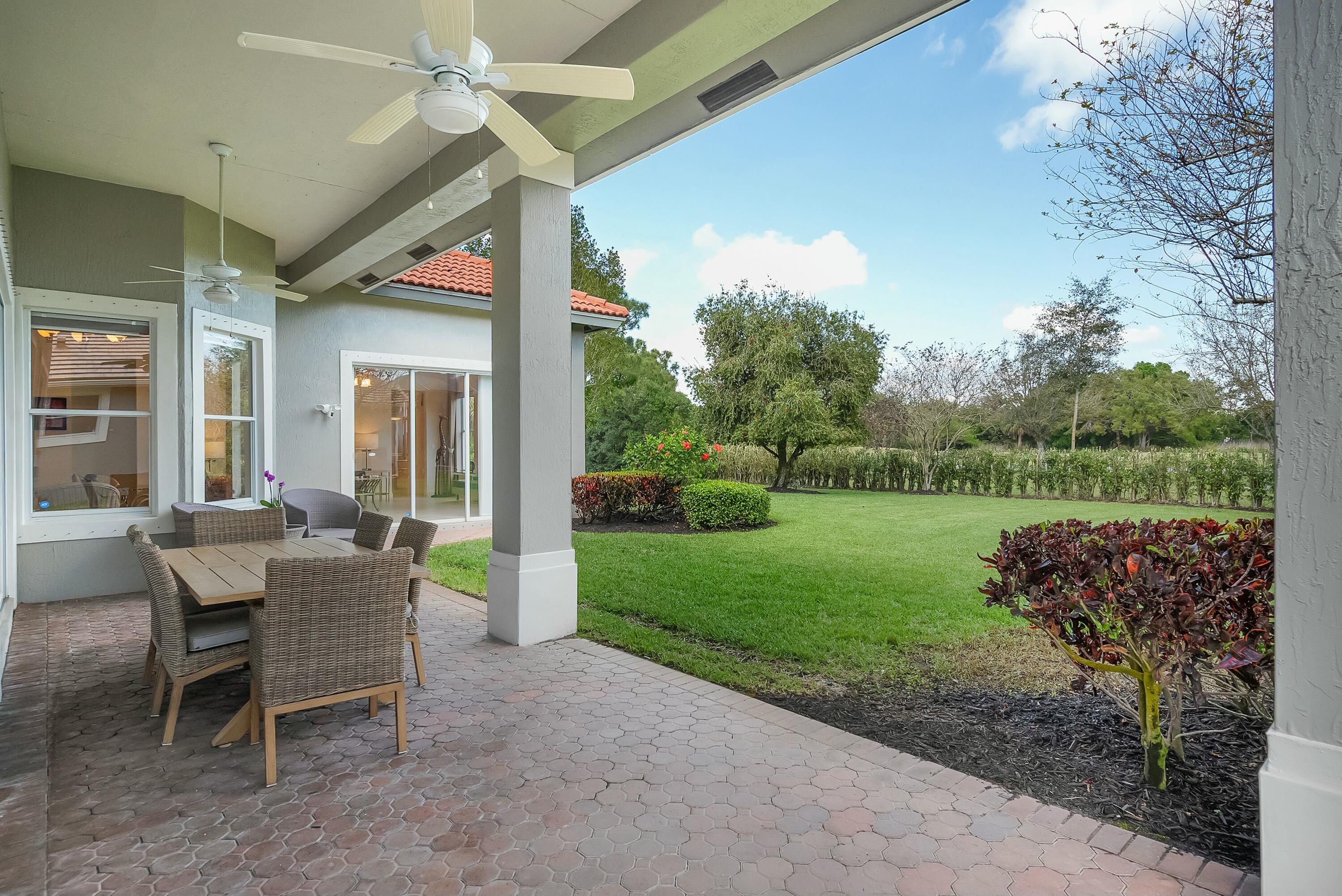 4404 SW La Paloma Drive