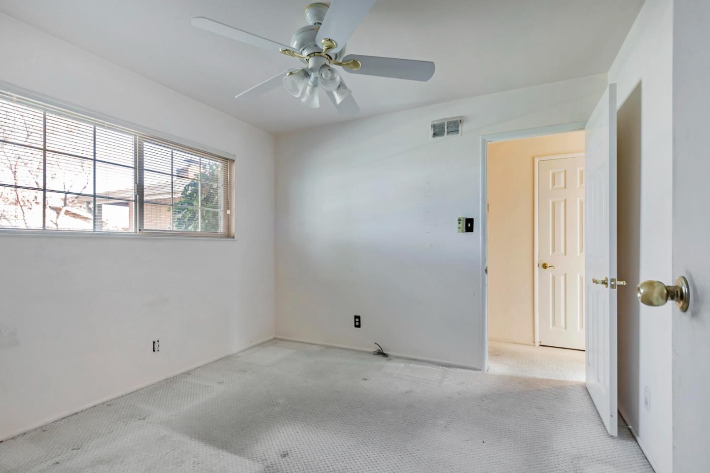 1172 Longfellow AVE