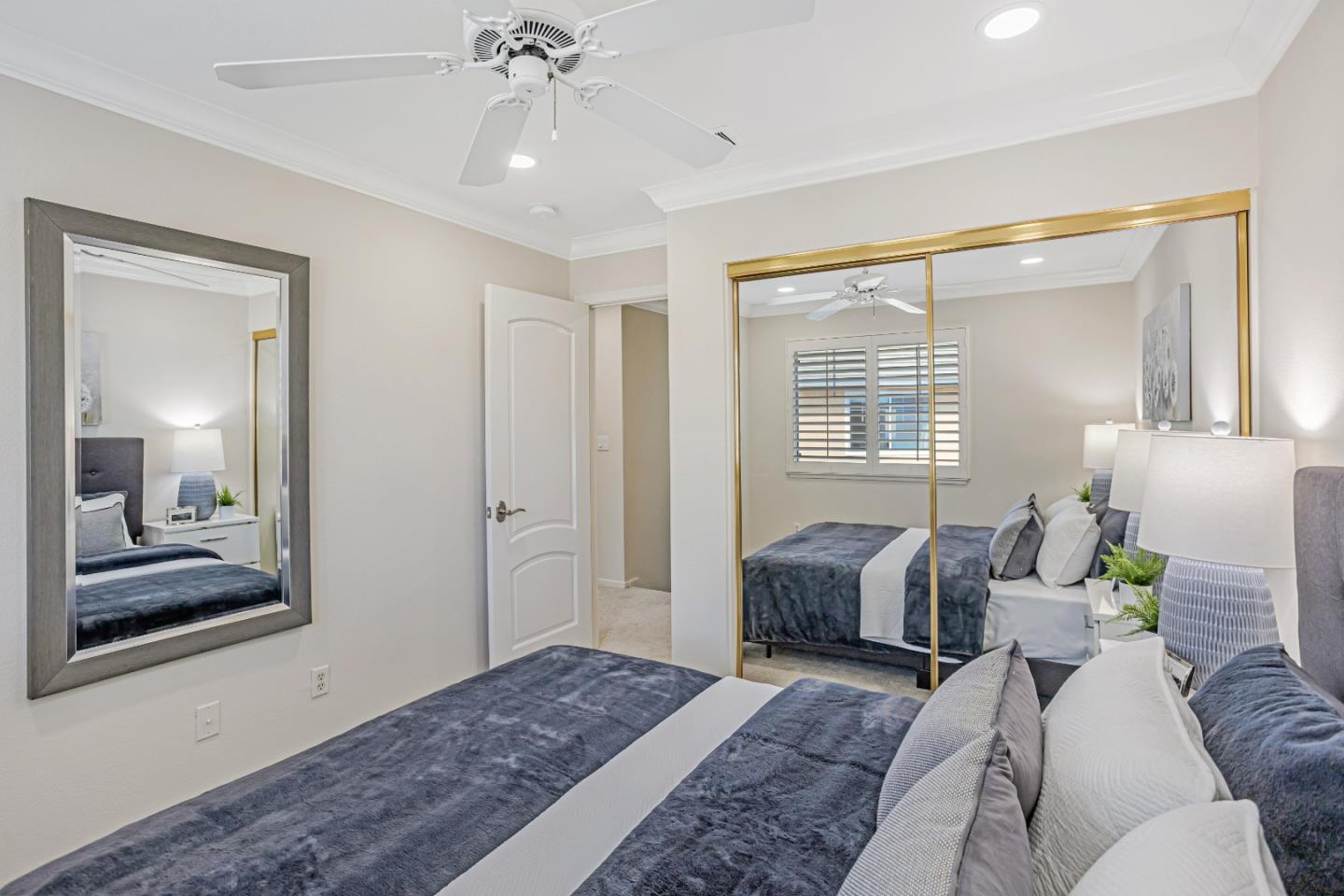 298 Gemstone WAY