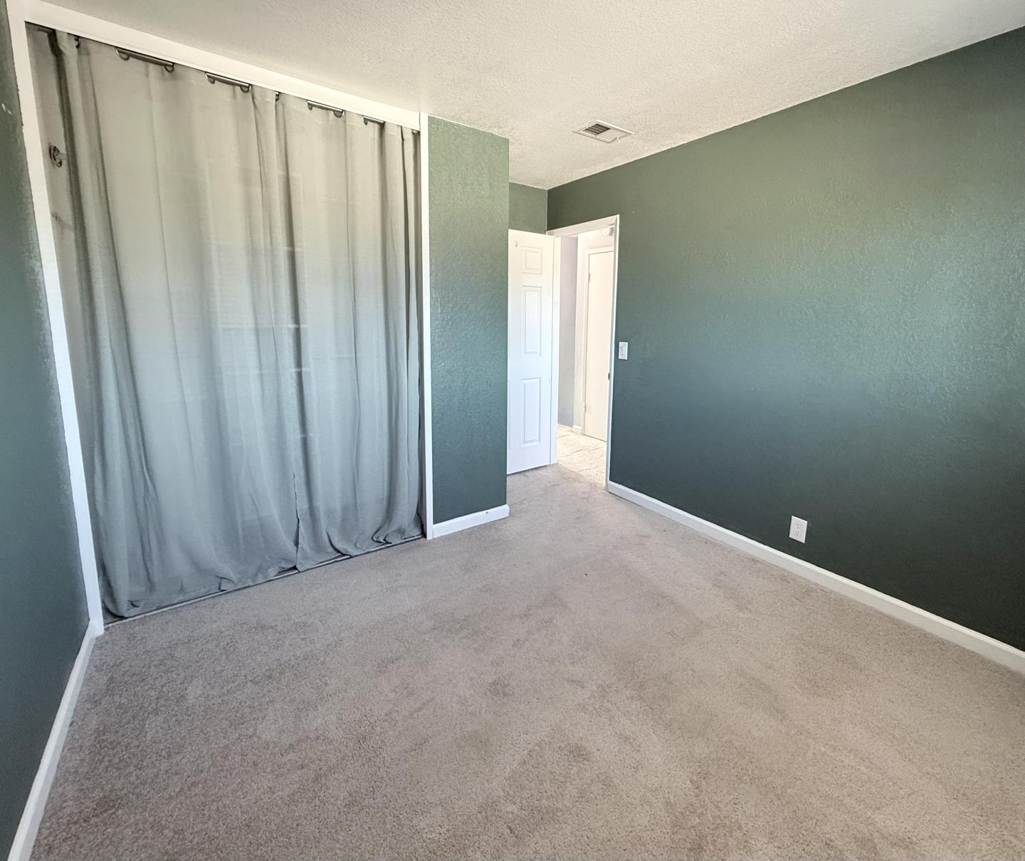 2423 Baltic Drive
