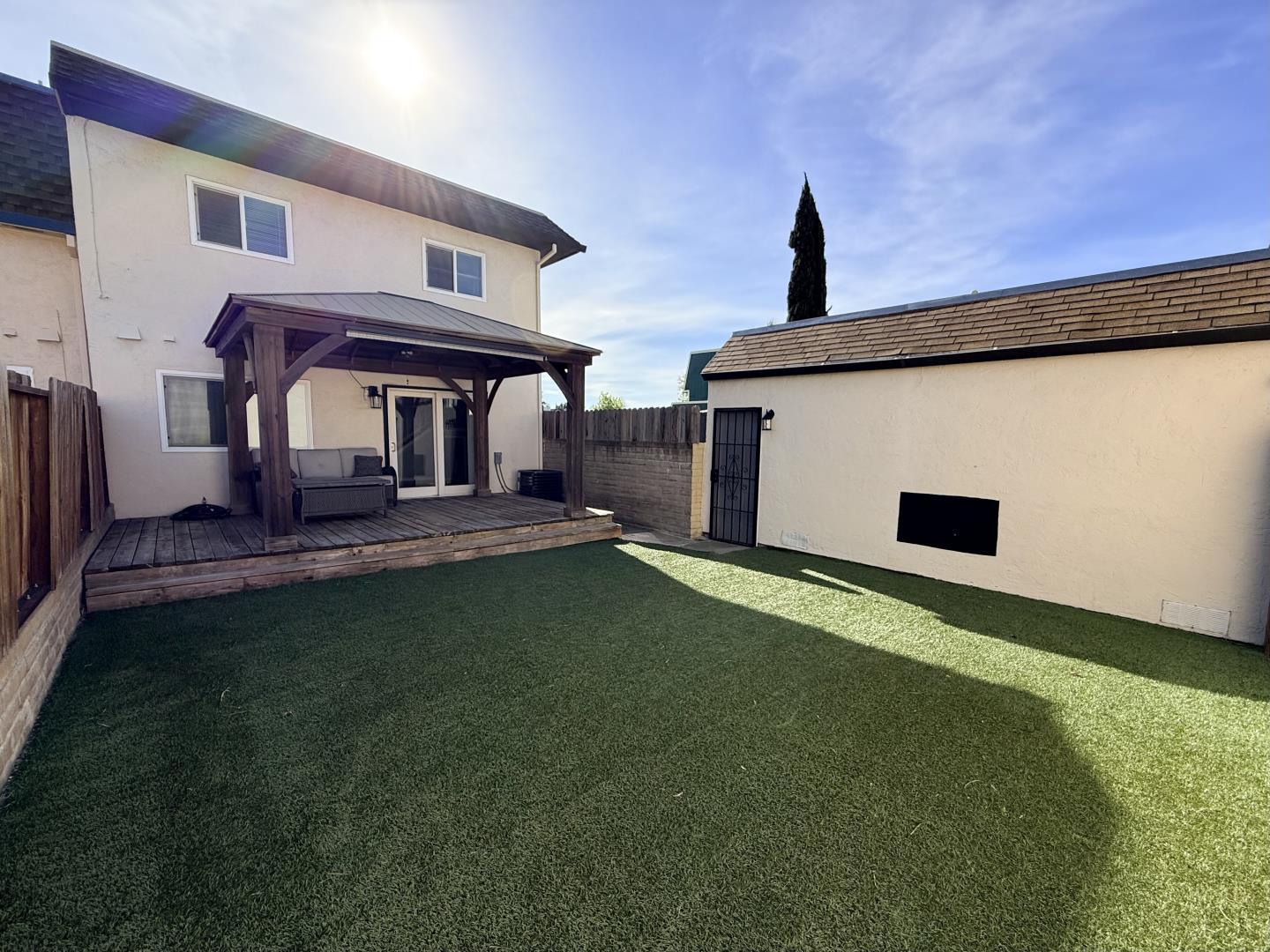 2423 Baltic Drive
