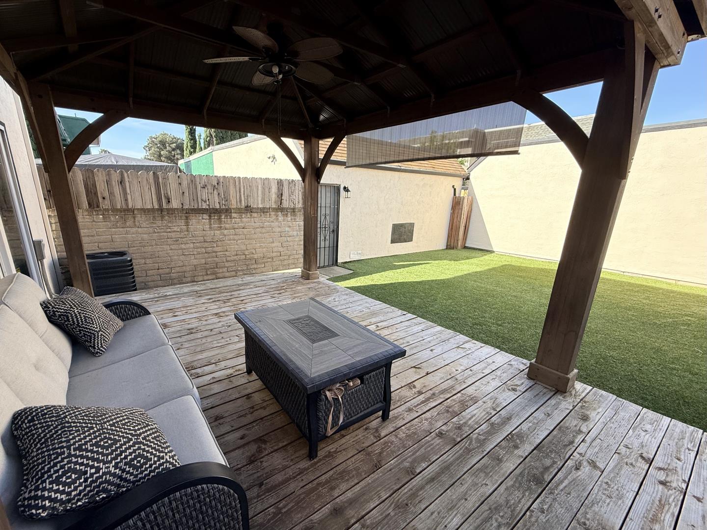 2423 Baltic Drive